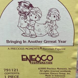 RARE Precious Moments  Bringing in Another Grrreat Year Japanese Dragon 791121